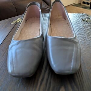 Elegant Gray Women's Shoes